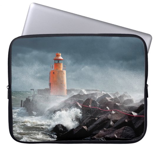 ORANGE LIGHTHOS AUF ROCK LAPTOPSCHUTZHÜLLE (Vorderseite)