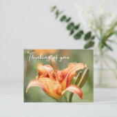 Orange Lily denkt an Sie Postkarte (Stehend Vorderseite)