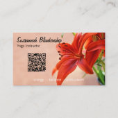 Orange Lily Foto Custom QR Code Yoga Instructor Visitenkarte (Vorderseite)