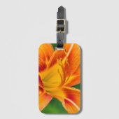 Orange Lily Gepäckanhänger (Vorderseite Vertikal)