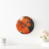 Orange LIly Runde Wanduhr (Zuhause)