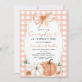 Orange Little Pumpkin Fall Gingham Einladung (Vorderseite)