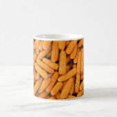 Orange Mais Cob: Ernte Landwirtschaft Hintergrund Kaffeetasse (Mittel)