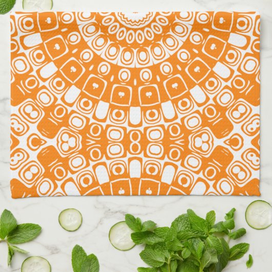 Orange Mandala Geometric Pattern Geschirrtuch (Gefaltet)