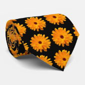 Orange Marigold Pattern - Schwarz Krawatte (Gerollt)