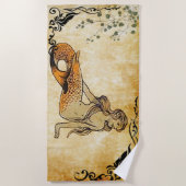 orange Meerjungfrau mit Grenze v1 Strandtuch (Vorderseite)