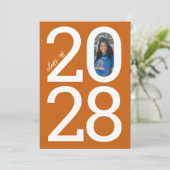 Orange Moderne Klasse Jahr und Foto Abschluss Ankündigung (Stehend Vorderseite)