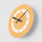 Orange Monochromatic Checks Runde Wanduhr (Winkel)