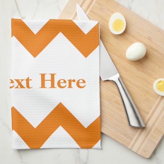 Orange mutiges Zickzack mit kundengerechtem Text Geschirrtuch (Viertel Falte)