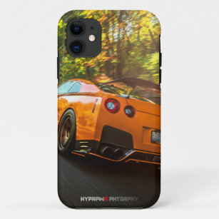 Orange Nissan GT-R, das durch Seattle-Straßen Case-Mate iPhone Hülle
