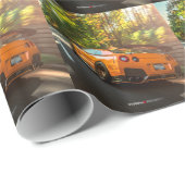 Orange Nissan GT-R, das durch Seattle-Straßen Geschenkpapier (Rolleneckpunkt)