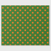 Orange On Green Polka Dots Pattern Design Geschenkpapier (Flach)