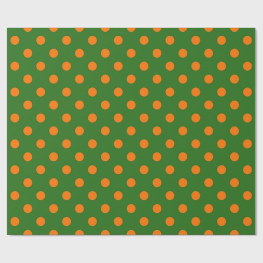 Orange On Green Polka Dots Pattern Design  Geschenkpapier (Flach)