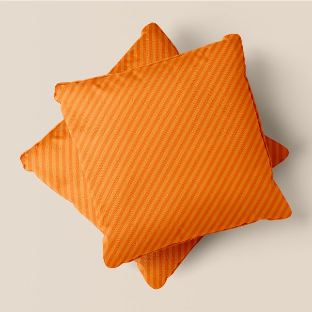 Orange on Orange Strip Simple & Chic Accent Kissen (Orange On Orange Striped Simple & Chic Accent Throw Pillow)