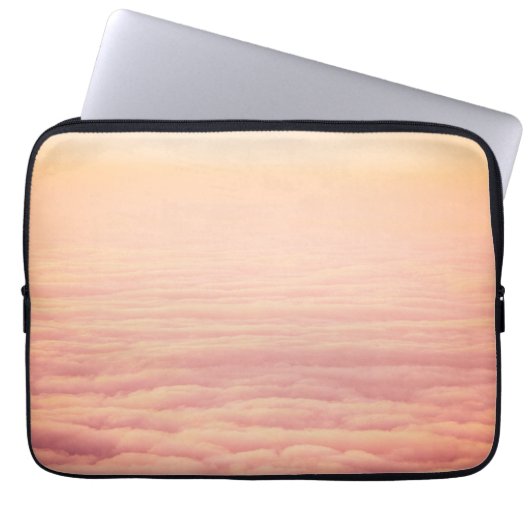 Orange Pink Fluffy Clouds Sky Laptopschutzhülle (Vorderseite)