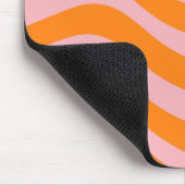 Orange Pink Groovy Retro Abstrakt Wave Y2K Muster Mousepad (Ecke)
