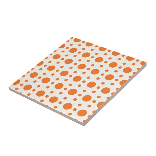 Orange Polka Dot Retro Design Fliese (Seite)