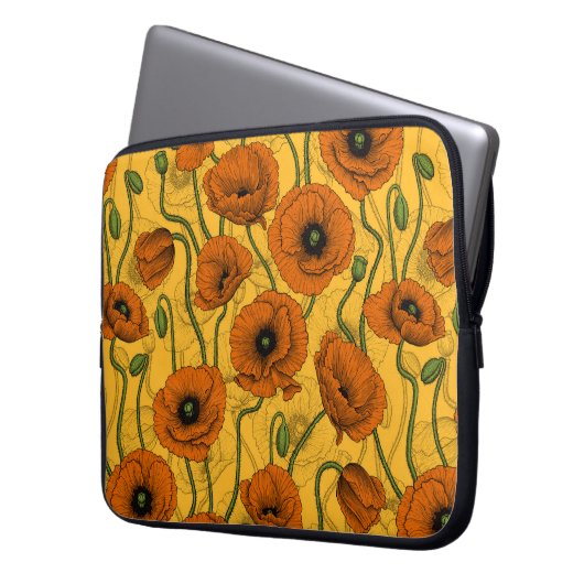Orange Poppies Laptopschutzhülle (Vorderseite Links)