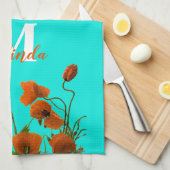 Orange Poppy Blume Floral Monogramm Anfangsname Geschirrtuch (Viertel Falte)