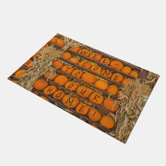 Orange Pumpkins für Halloween und/oder Erntedank Fußmatte (Schrägansicht)