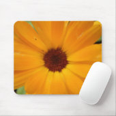 Orange Rain Daisy Mousepad (Mit Mouse)