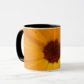 Orange Rain Daisy Tasse (Vorderseite Links)
