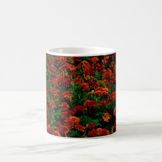 Orange Red Blume Landschaft Kaffeetasse (Mittel)