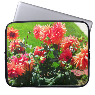 Orange Red Dhalia Blume Laptop Sleeve