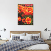 Orange & Red Tulips Leinwanddruck (Insitu (Schlafzimmer))