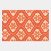 Orange Retro 70er Blume auf Ogemuster Geschenkpapier Set (Vorderseite 2)