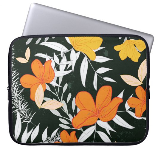 Orange Rose: Abstrakt botanisch. Laptopschutzhülle (Vorderseite)