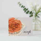 Orange Rose and Pearls Wedding RSVP Response Card (Stehend Vorderseite)