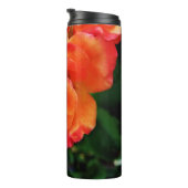 Orange Rose Blume Thermosbecher (Nach rechts gedreht)