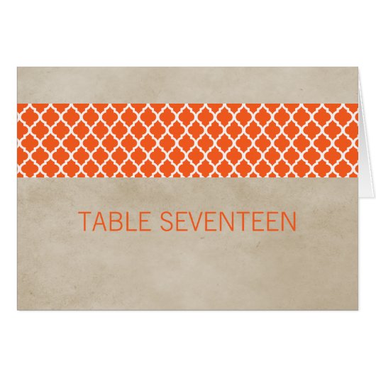Orange Rustic Quatrefolienkarte Tischnummer (Vorderseite (Horizontal))