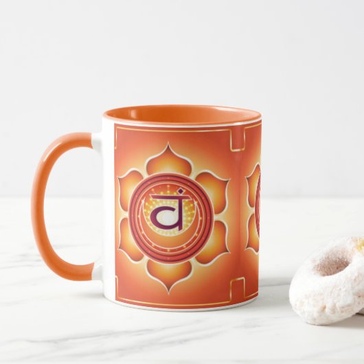 Orange sakraler Chakra Rüttler-Druck-Entwurf Tasse (Mit Donut)
