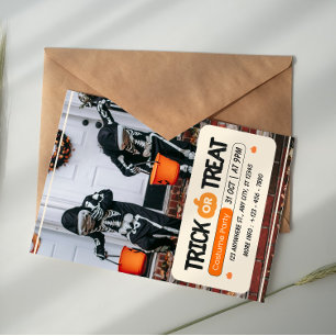 Orange, Schwarz und Weiß Trick Or Treat Halloween  Einladung