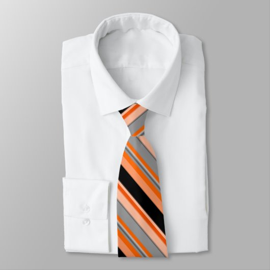 Orange schwarze graue gestreifte Krawatte (Gebunden)