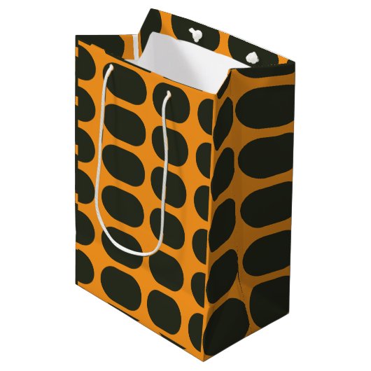 Orange Schwarze Kreise Mittlere Geschenktüte (Vorderseite Schrägansicht)