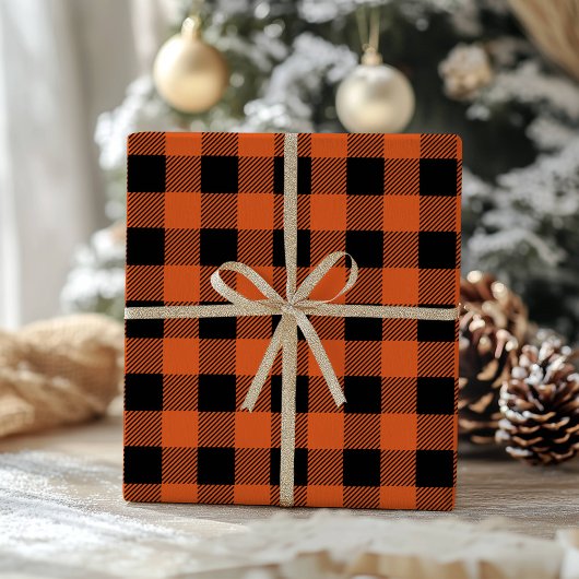 Orange-Schwarzes Büffel-Karo Klassisches Gingham Geschenkpapier