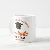 Orange Script Graduate Custom 2023 Abschluss Kaffeetasse (Vorderseite Links)