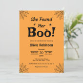 Orange She fand ihr Boo Halloween Brautparty Einladung (Stehend Vorderseite)