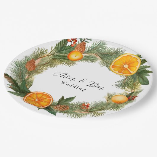 Orange Slice Green Pine Needles Wedding Pappteller (Schrägansicht)