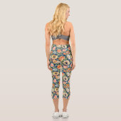 Orange Spring Flowers Capri Leggings (Rückseite)