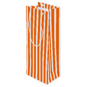 Orange Streifen Muster Personalisiert Geschenktüte Für Weinflaschen (Rückseite Schrägansicht)