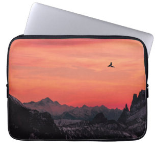 Orange Sunset Bird in Sky Laptopschutzhülle