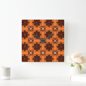 Orange Suzani Pattern Quadratische Wanduhr (Zuhause)