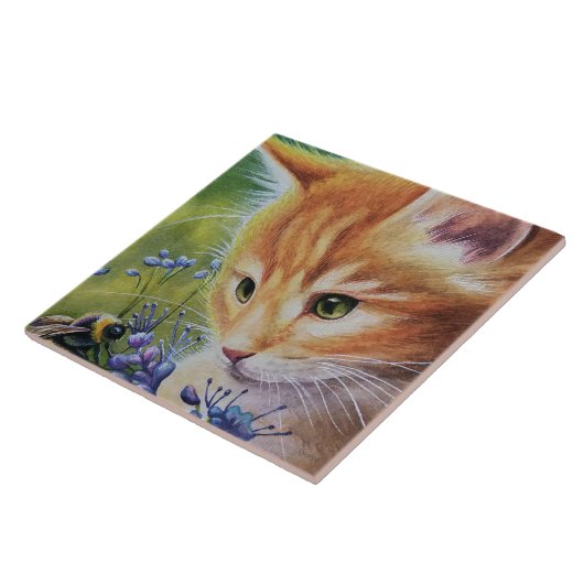 Orange Tabby Kitten & Bumblebee Fliese (Seite)