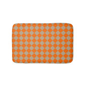 Orange Taupe Checker Diamond Pattern Badematte (Vorderseite)