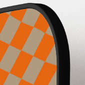 Orange Taupe Checker Diamond Pattern Pickleball Schläger (Linke Seite)