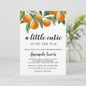 Orange Themed Little Süsse Kinderdusche Einladung (Stehend Vorderseite)